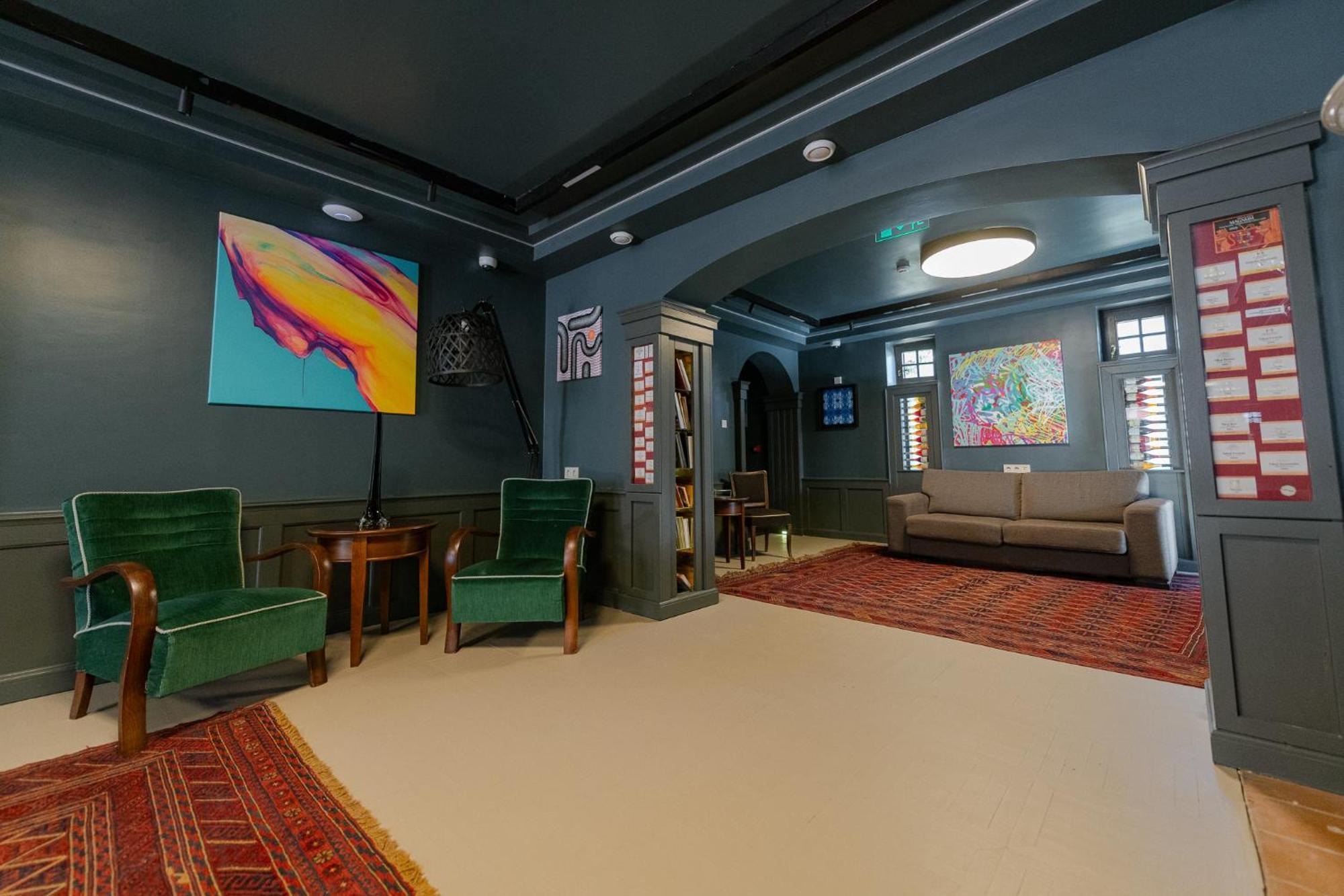 Barka Galeria Hotel Es Etterem Tállya Zewnętrze zdjęcie